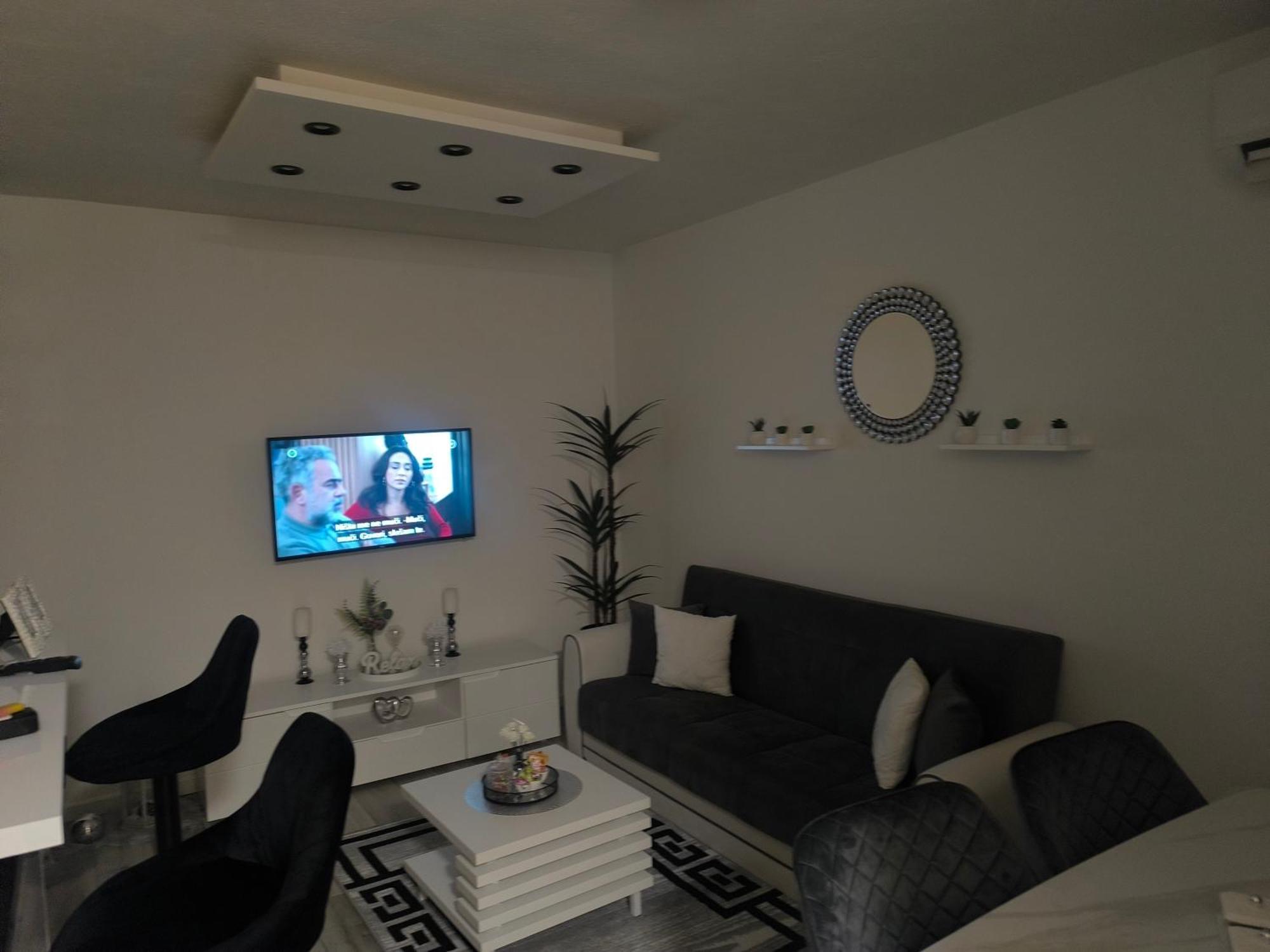 Apartman Rex Svinisce Extérieur photo